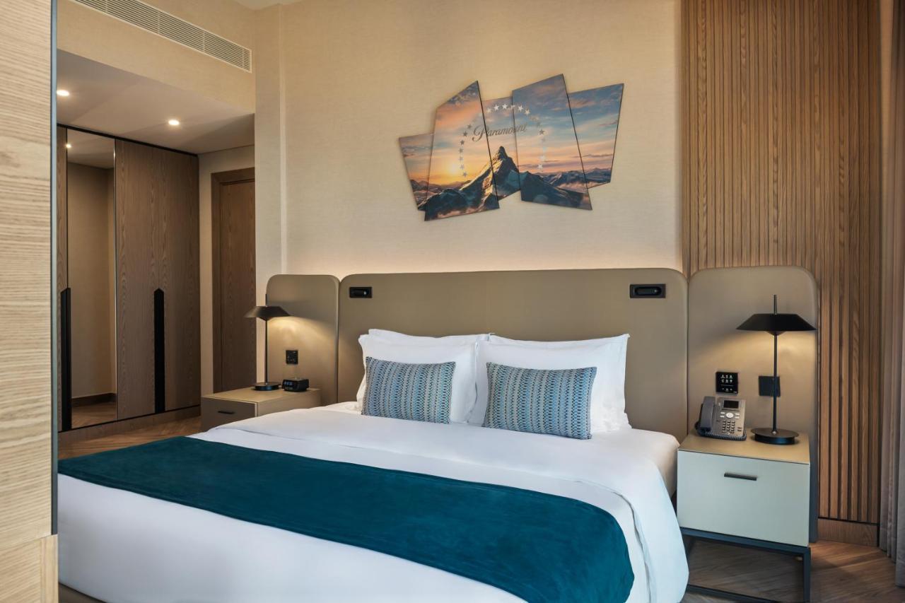 Paramount Hotel Midtown Дубай Екстер'єр фото A bedroom at the hotel