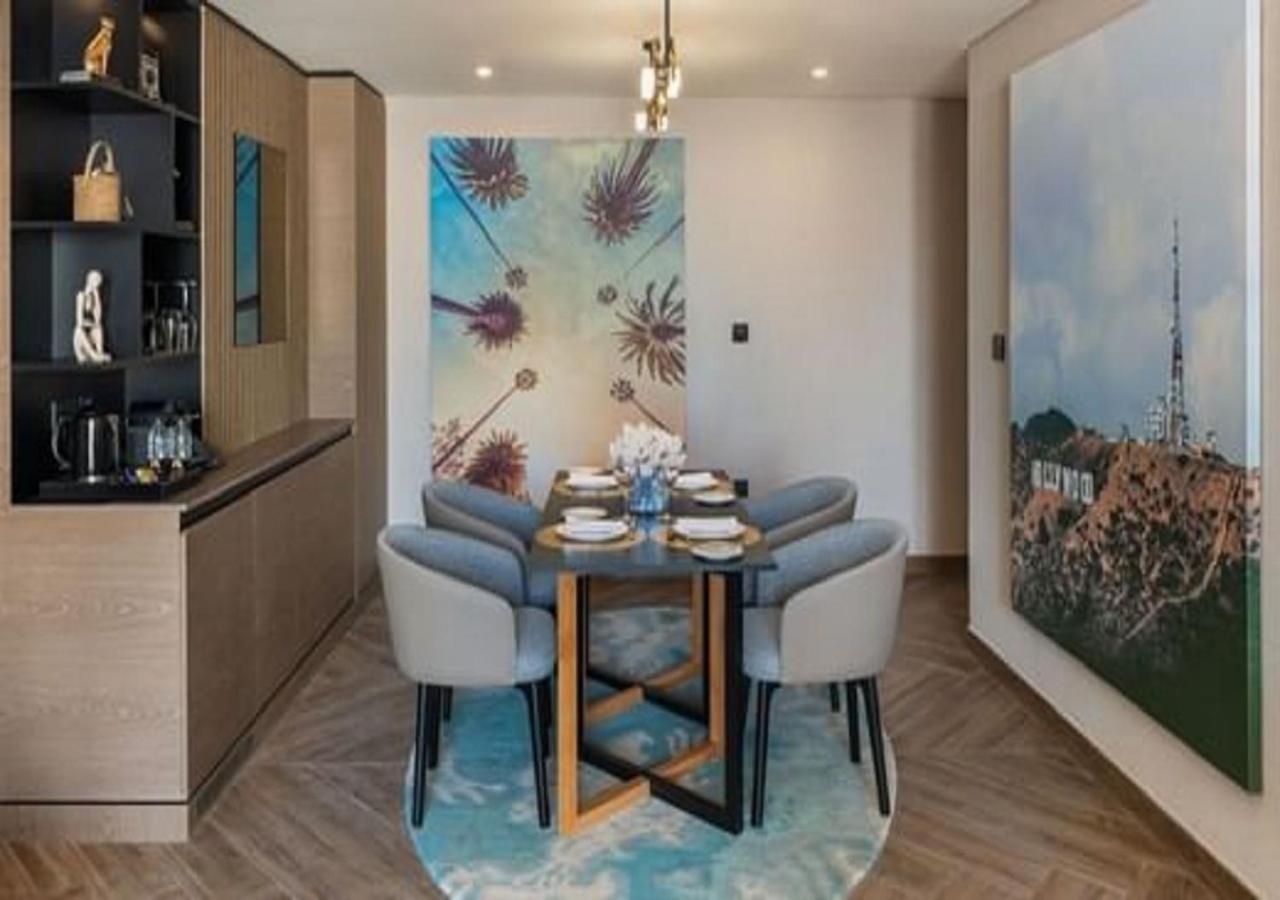 Paramount Hotel Midtown Дубай Екстер'єр фото A kitchen in a serviced apartment